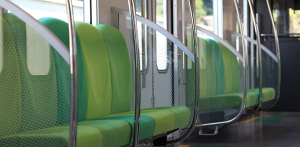 電車内イメージ画像