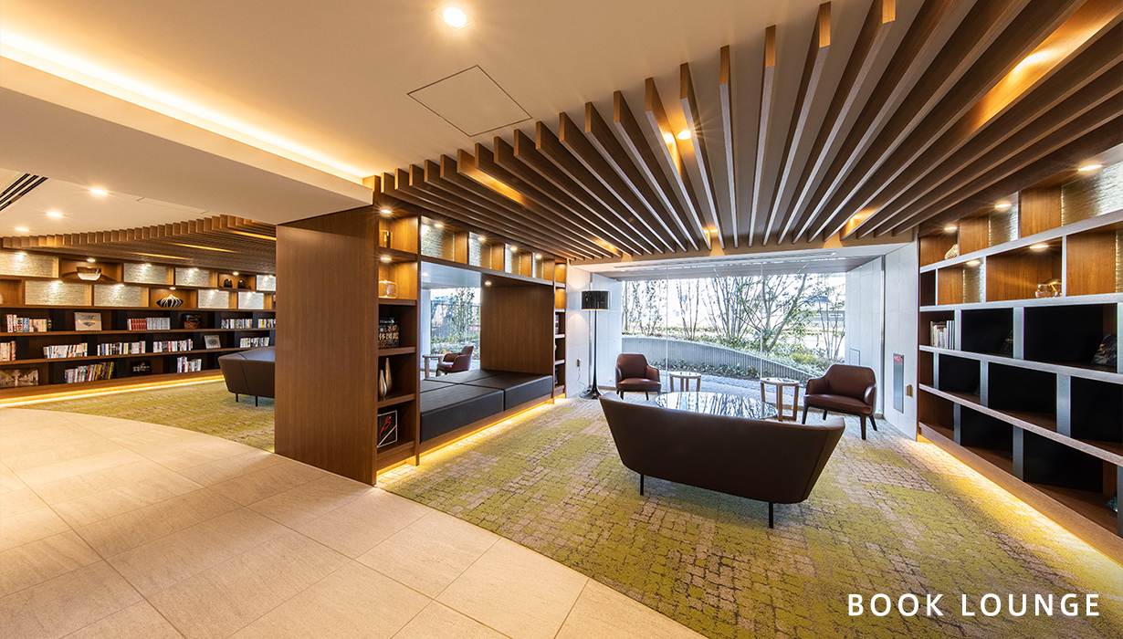 BOOK LOUNGE