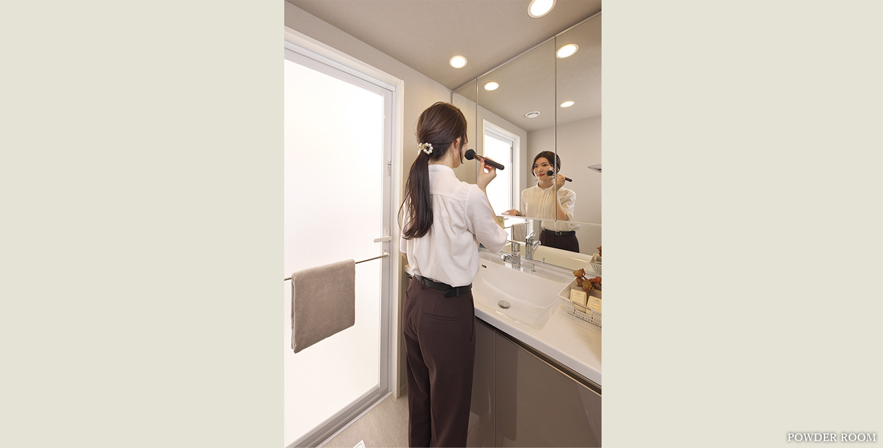 POWDER ROOM