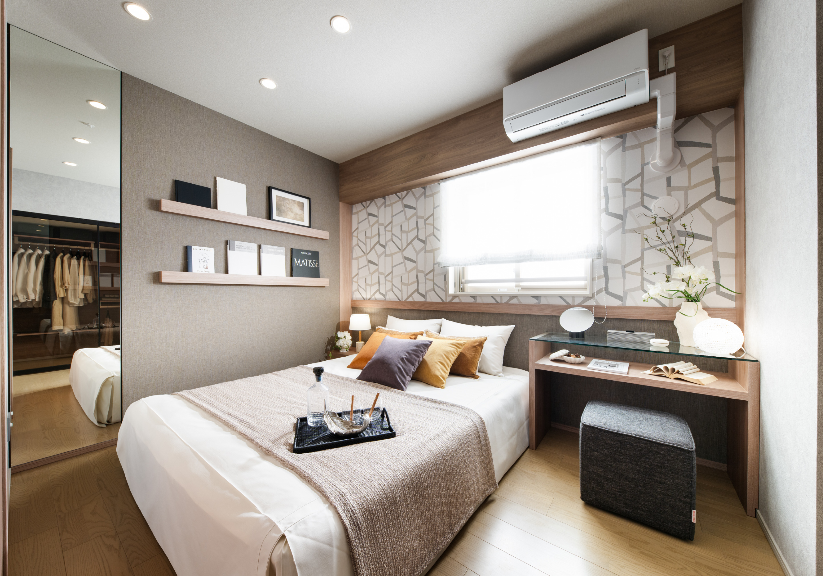 BED ROOM