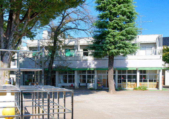 松沢幼稚園（徒歩11分/約830m）